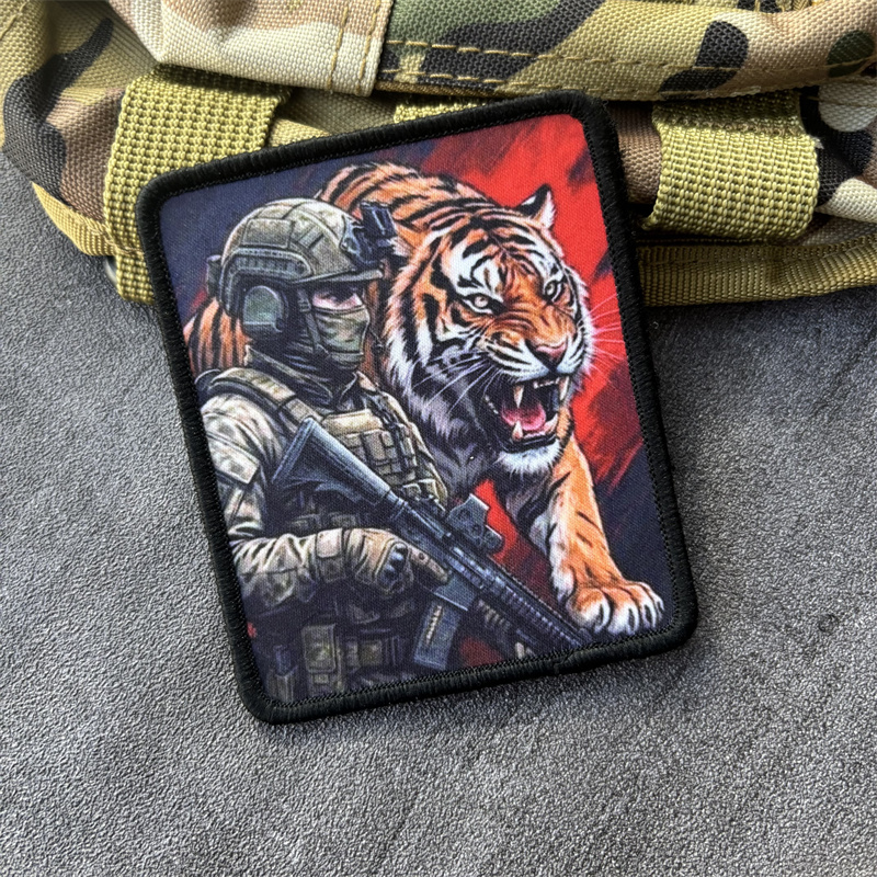 Urban Backpack Tactical - Taktischer Aufnäher mit Aufdruck „Soldaten und
